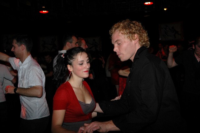min 2007 11 10 fous swing 433